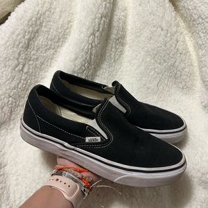 women’s black vans